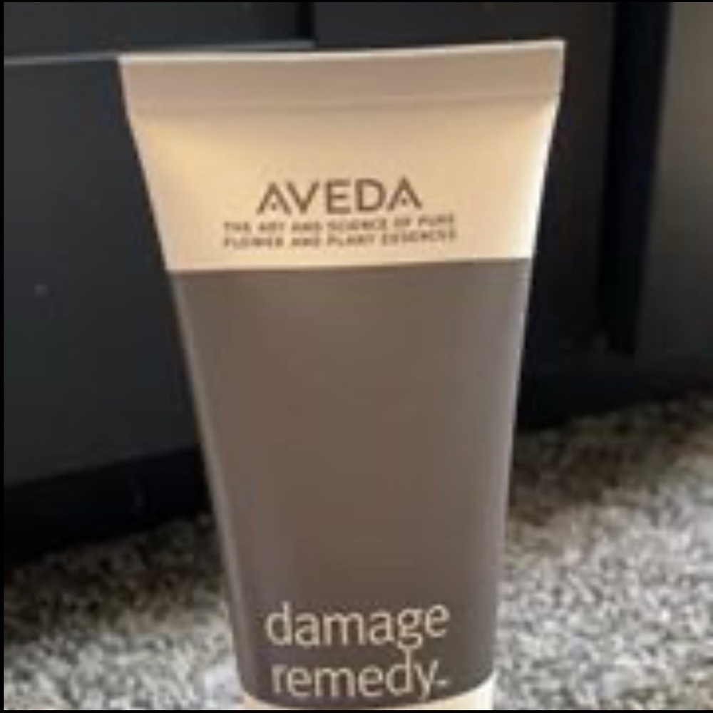 Aveda Damage Remedy Hair Repair